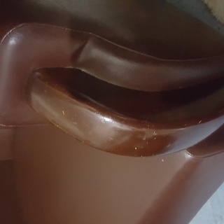 革張り　一人用椅子　2脚　色：ブラウン