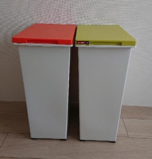 キャスター付き 30Ｌゴミ箱
