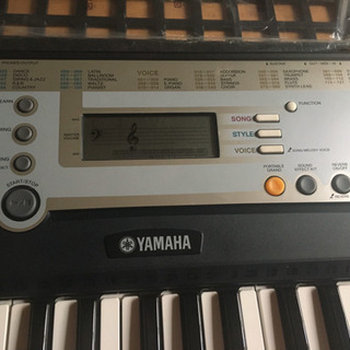 ヤマハ　 YAMAHA 電子ピアノ　電子キーボード　PRS-E203
