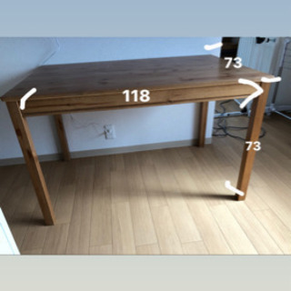IKEAダイニングテーブル椅子四脚付き