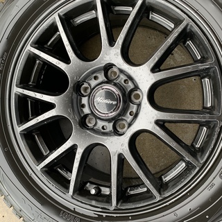 スタッドレスタイヤ　ホイール付き 215/60R16