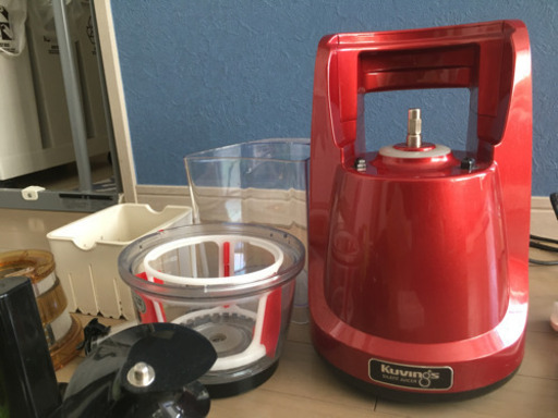 クビンス サイレントジューサー【お値下げしました】 - 調理器具