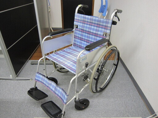【中古】　車椅子 MIKI製