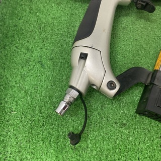 中古美品】makita 仕上釘打 AF634 フロア用ブラッド釘打 64mm ケース付き