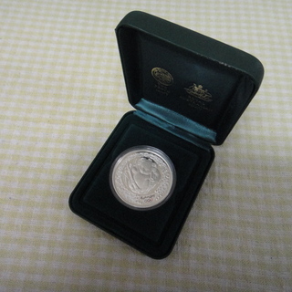 【2A011G】2000年 シドニーオリンピック 公式記念コイン...