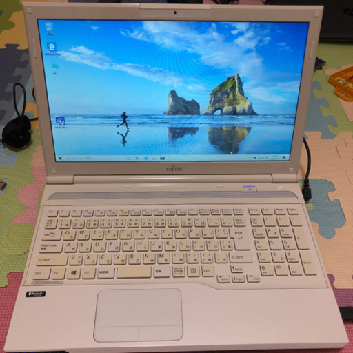 富士通　LIFEBOOK AH42/K win10 office2016