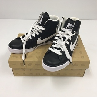 NIKE スイートクラシックHI 24.5cm