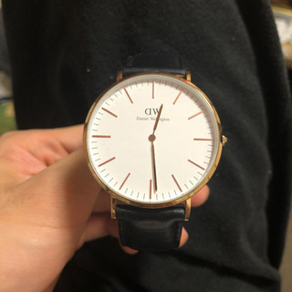 ダニエルウェリントン 腕時計の画像