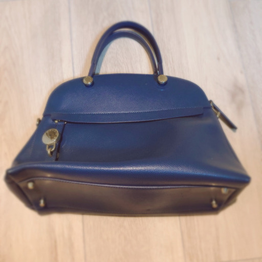 バッグ FURLA