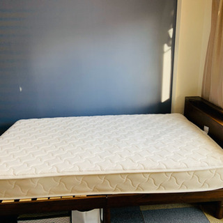 ★受付終了★セミダブル　ベット　マットレス付き