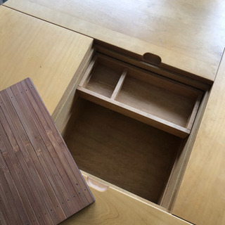 円方　ダイニング テーブル　3個椅子付き　カリモク