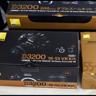 美品 Nikon ニコン D3200 ダブルズームキット 18-...