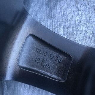 バリ溝！TORRUN16インチアルミ　５穴　PCD114.3　+38　スタッドレスタイヤ205/65R/16　トヨタアルファード等に 