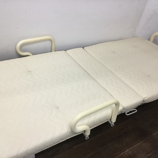美品‼️　Atex  折り畳みベッド