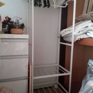 ご希望の金額でお譲りします】洋服かけ