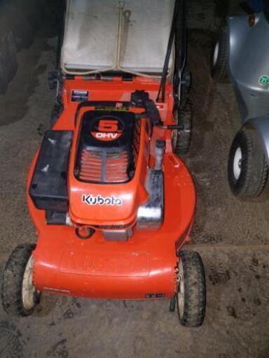 KUBOTA クボタ　自走式芝刈機 W5021 中古