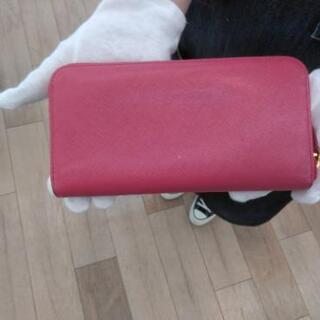 美品❗️PRADAピンク長財布❗️証明書付き❗️