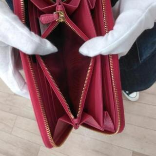 美品❗️PRADAピンク長財布❗️証明書付き❗️