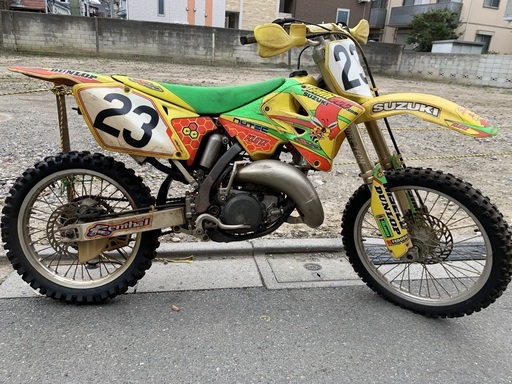 モトクロッサー　2001年式　RM125K1　２ストローク　おまけ多数（CR80付き）