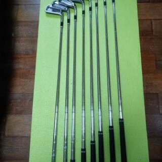 クリーブランドアイアンｐ〜3アイアン8本セットとCallawayドライバー9.5バッグ付です