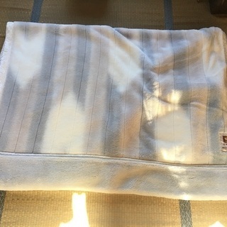京都西川のローズ毛布　140×200cm 
