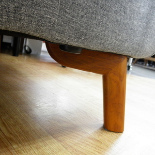 モデルルーム展示品 3人掛け ソファ 布製 幅185㎝ 座面までの高さ44㎝ 西岡店