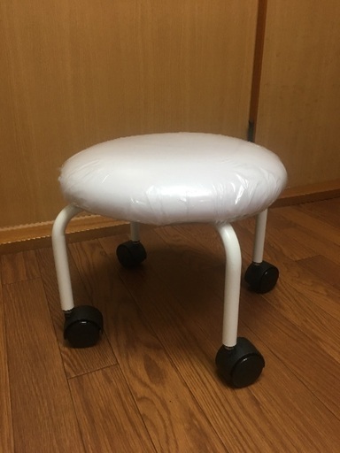 ネイル用 フット台 フット用椅子 ネイルサイドテーブル とも 西国分寺のその他の中古あげます 譲ります ジモティーで不用品の処分