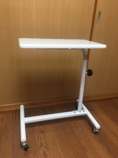 ネイル用 フット台 フット用椅子 ネイルサイドテーブル とも 西国分寺のその他の中古あげます 譲ります ジモティーで不用品の処分