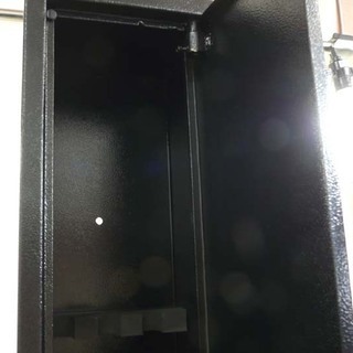 カード決済対応！20Y0064 B テンキー式電子ガンロッカー SG-125ET3　未使用