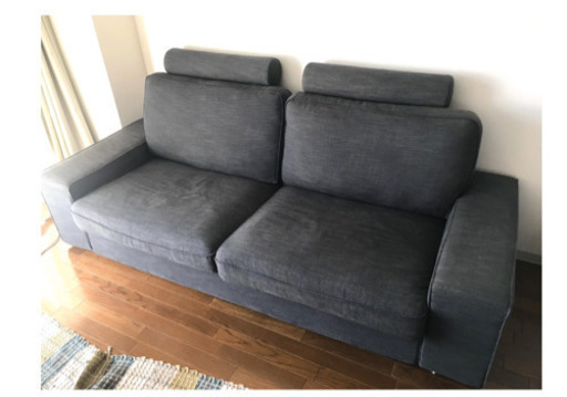 IKEA Kivik ３人掛けソファー（ネックサポートも2つお付けします）