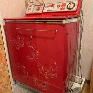 レトロ二層式洗濯機