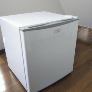 小型冷蔵庫（2017年製）新生活などに是非！