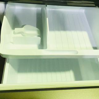 SHARP✨両開き✨プラズマクラスター搭載✨3ドア冷蔵庫✨自動製氷付き✨ダークブラウン😃