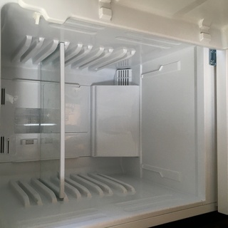 使用期間半年小型冷蔵庫売ります。　５月までの保証書付き