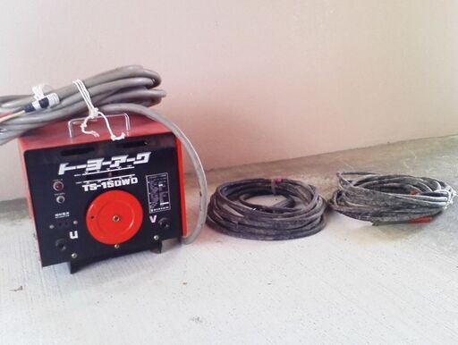 トーヨー　小型溶接機　　100V 200V 兼用