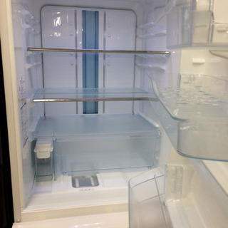 安心の半年間返金保証！TOSHIBAの3ドア冷蔵庫です！