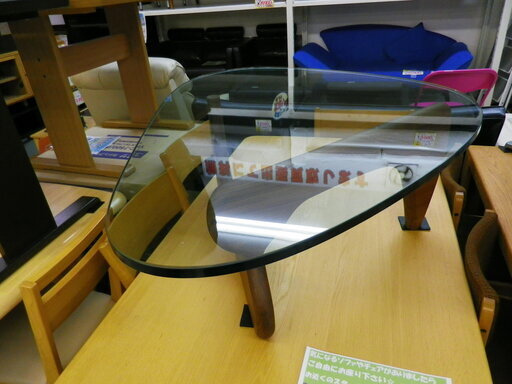 参考定価¥79,800  イサム ノグチ ガラス センターテーブル 幅～116cm☓奥行き90cm☓40.5cm ウォールナット材 ノグチテーブル