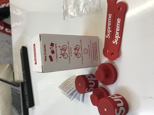 Supreme Lucetta Magnetic Bike Lights red Light シュプリーム バイク
