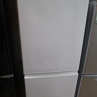 アクア 冷蔵庫 AQR-E13H 2019年式 126L 中古品 economic.ba