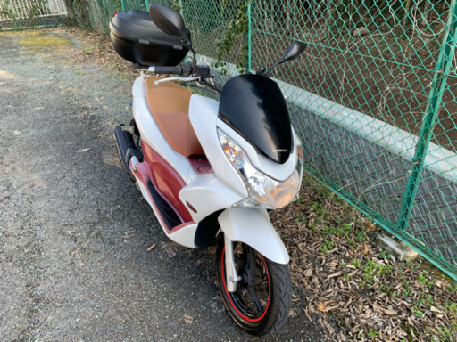 PCX125 ベトナム仕様 白/赤