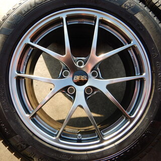 ＢＢＳ　ＲＩ－Ａ　１８インチ　スタッドレス　ＶＷティグアン用