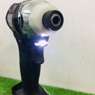 マキタ TD111DSMXB インパクトドライバー【リライズ野田愛宕店】【店頭取引限定】【中古品】1点限り早い者勝ち！