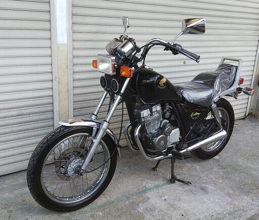 【売約】メッチャ綺麗なCBX125 カスタム DOHC ツインキャブ ツインマフラー原付二種 最高峰