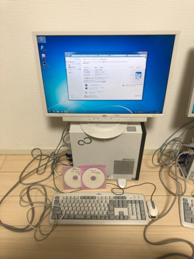 ESPRIMO D582/E リカバリーDVD ディスプレイ付きデスクトップPC