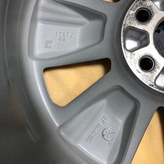 17インチ スバル SJ5フォレスター 純正アルミホイール 4本