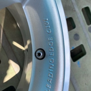 LEADING EDGE C101 17インチ7J4HPCD100+51 社外ホイール 4本 