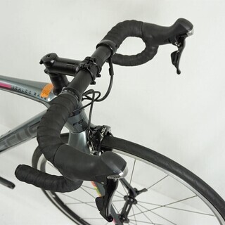 FOCUS 「フォーカス」 IZALCO RACE 105 2018年モデル ロードバイク