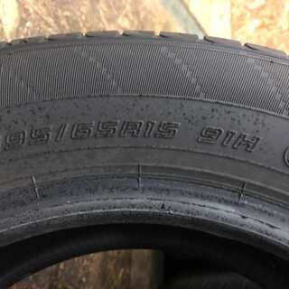 DUNLOP ENASAVE EC204 195/65R15 15インチ 夏タイヤ 4本 2019年製 バリ溝