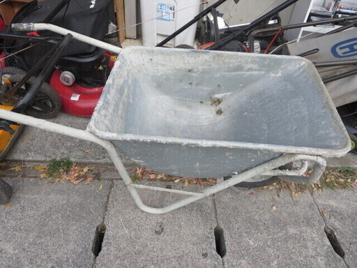 値下げしました工事現場で使う一輪車 オスカー 浦添のその他の中古あげます 譲ります ジモティーで不用品の処分