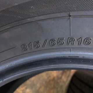 YOKOHAMA BluEarth E51 215/65R16 16インチ 夏タイヤ 4本 2019年製 バリ溝 アルファード ヴェルファイア等 (TA157) クレジットカード QR決済可能 YOKOHAMA BluEarth E51 215/65R16 16インチ 夏タイヤ 4本 2019年製